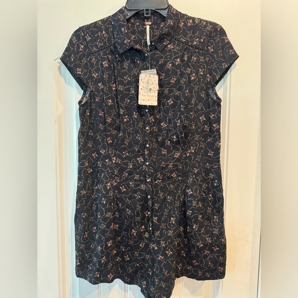 Free People NWT Debby Dot Romper in Black Combo - Picture 5 of 10